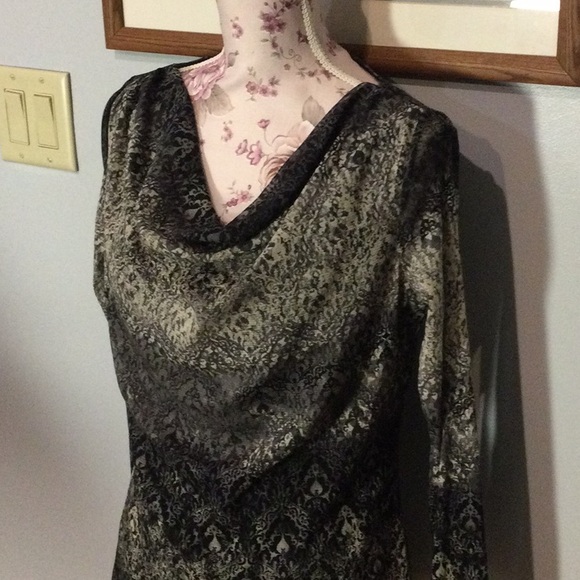 Axcess Black & White Blouse - Picture 3 of 6